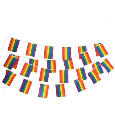 Dekoracyjna flaga LGBT Poliester Rainbow Pride Trznadel w stylu latania